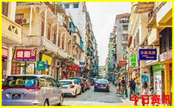 夏天适合自驾游的地方求推荐